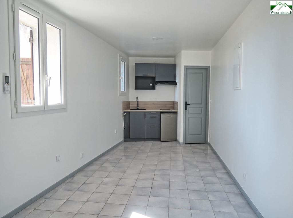 Appartement Studio LA QUEUE LEZ YVELINES (78940) WEST BRIDGE