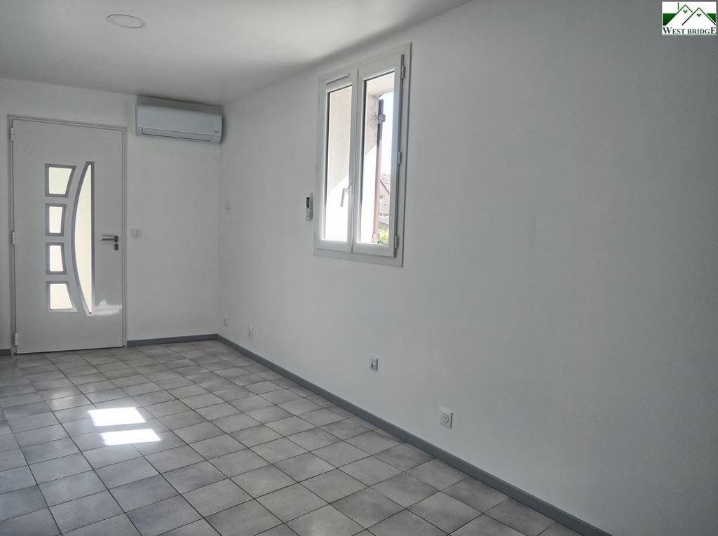 Appartement Studio LA QUEUE LEZ YVELINES (78940) WEST BRIDGE